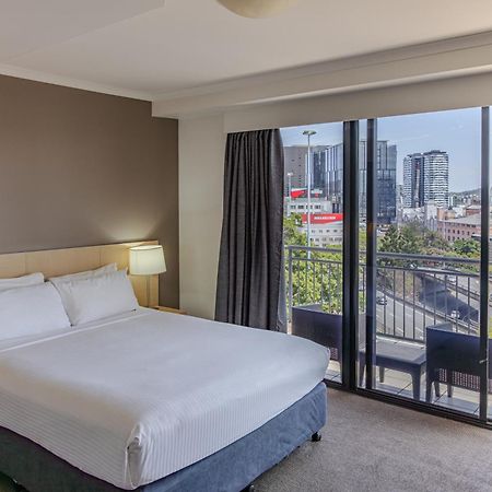 Adina Apartment Hotel Brisbane Extérieur photo