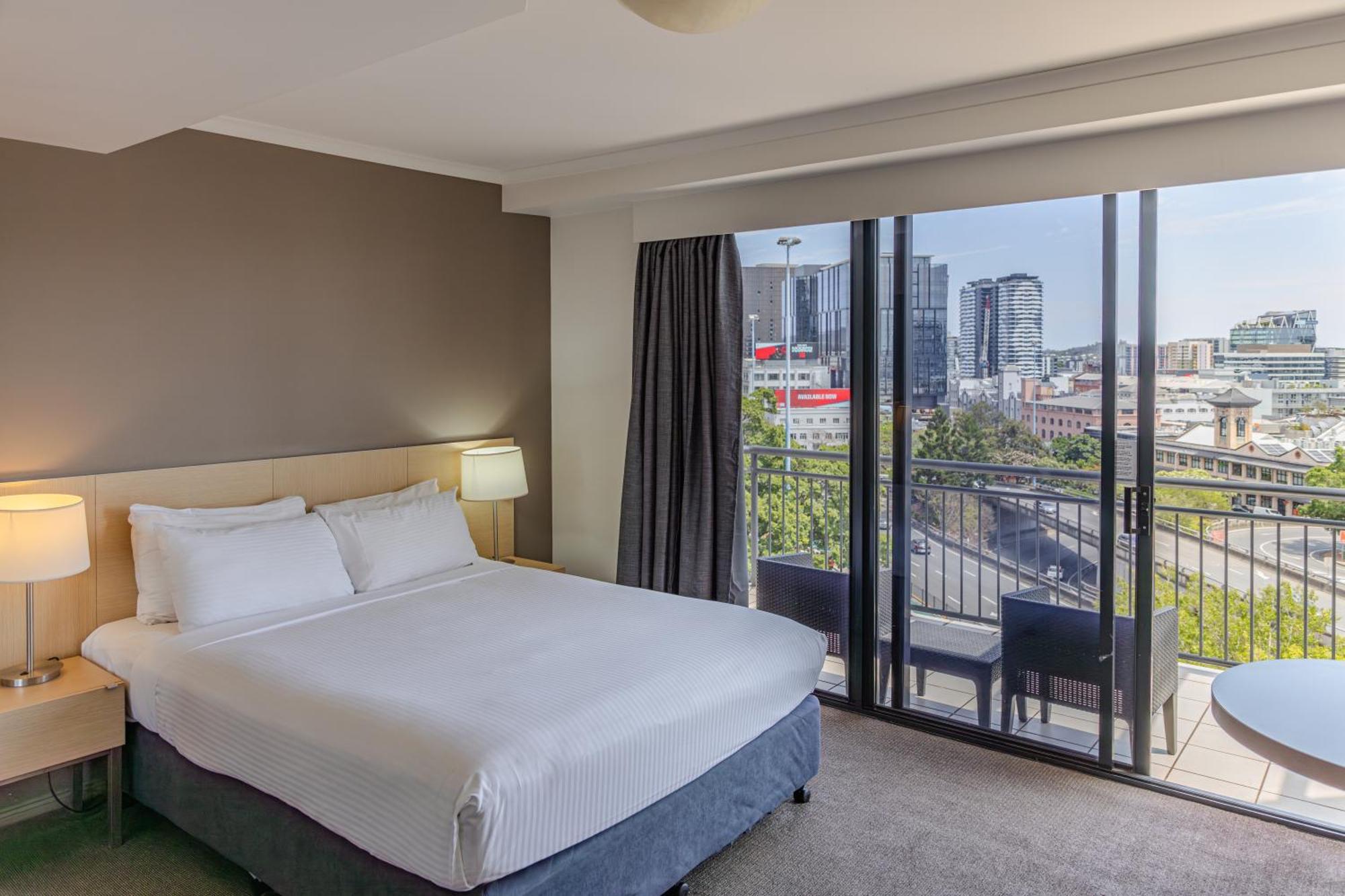 Adina Apartment Hotel Brisbane Extérieur photo