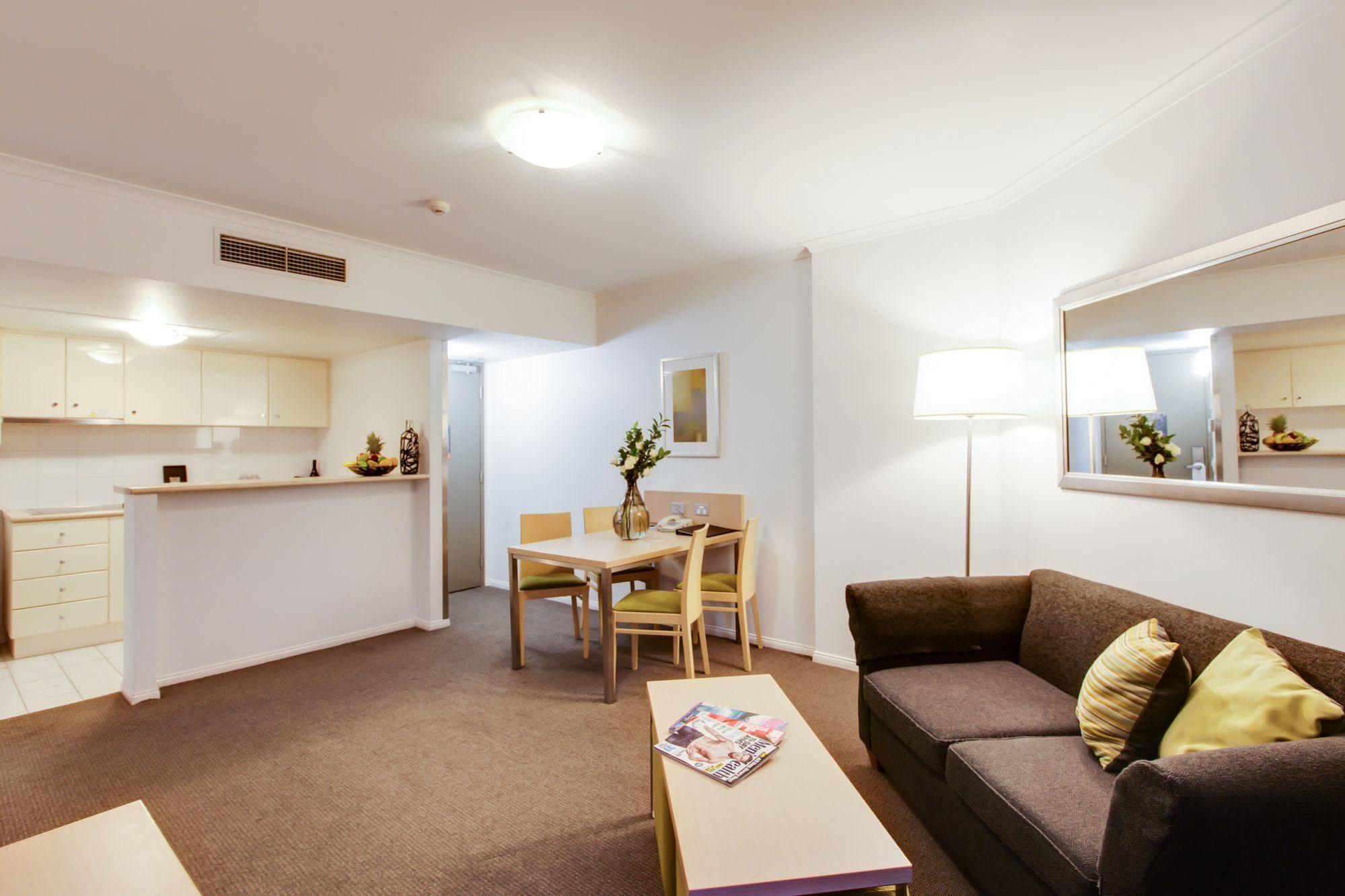Adina Apartment Hotel Brisbane Extérieur photo