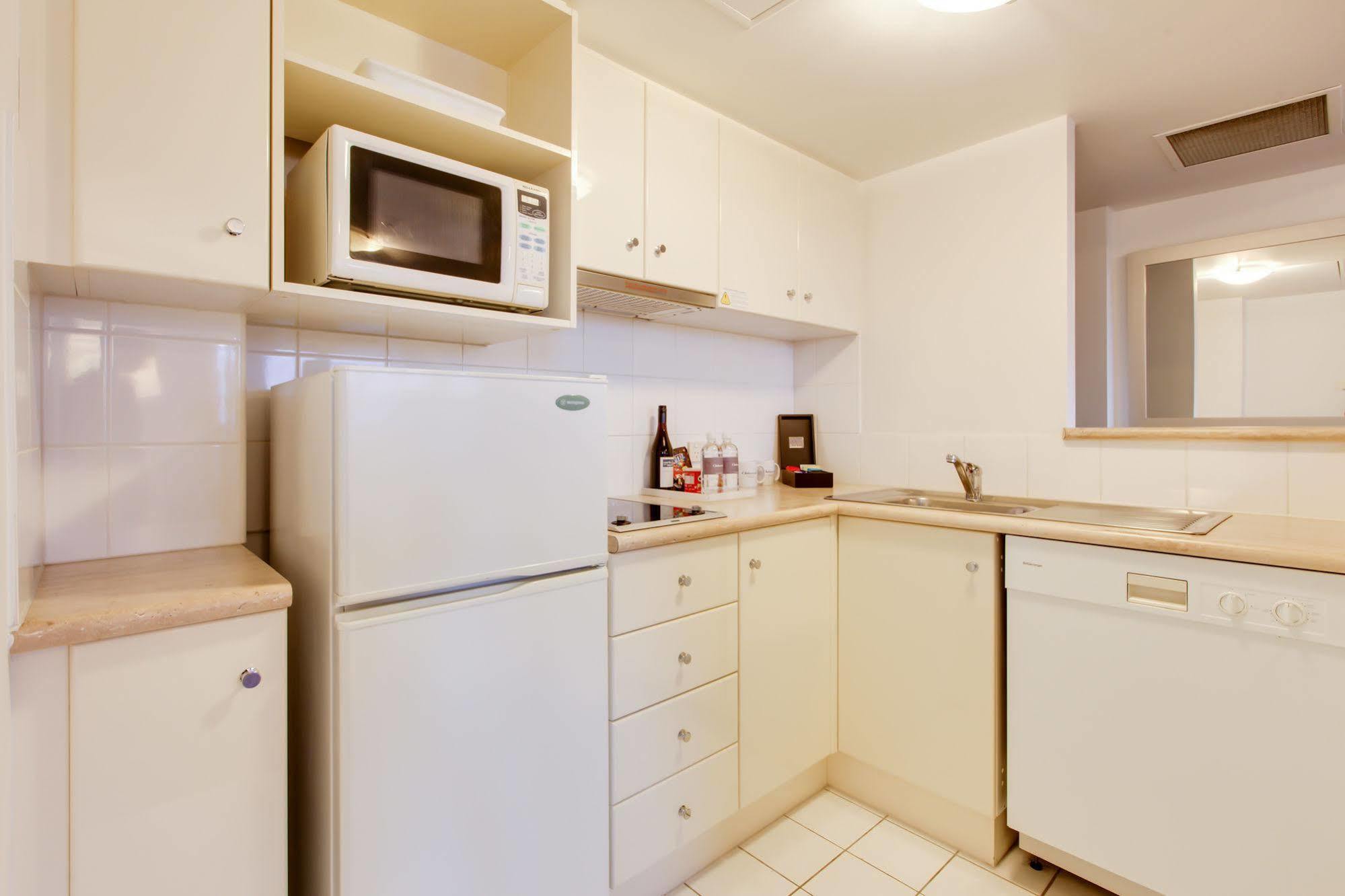 Adina Apartment Hotel Brisbane Extérieur photo